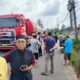 Kecelakaan Mobil Truck Babi Terguling, Puluhan Ekor Berlarian ke Kebun Singkong*